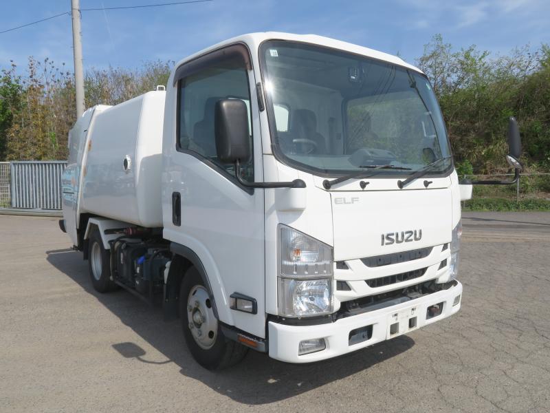 令和1年11月 いすゞ 小型 2RG-NMR88AN パッカー車の写真