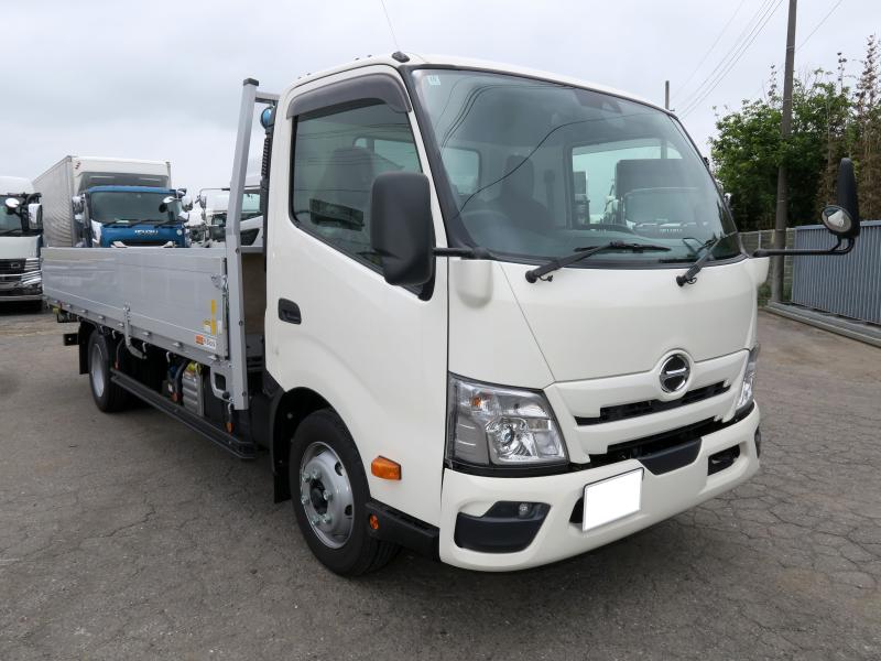 令和7年10月 日野 小型 2WG-XZU723N アルミ平の写真