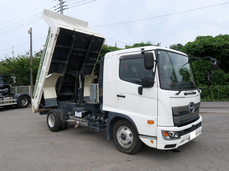 令和5年7月 日野 中型 2PG-FD2ABA ダンプの写真