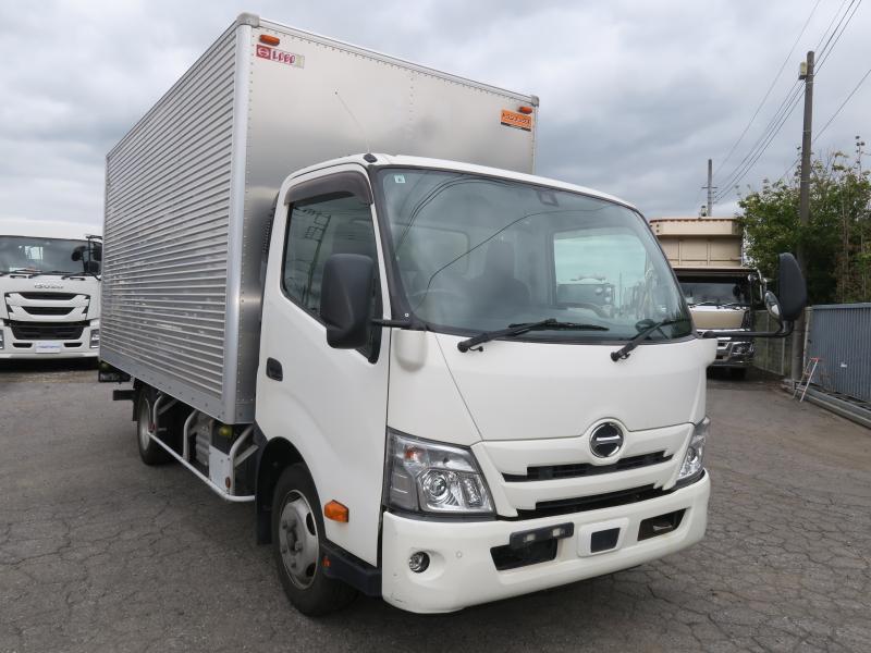 令和2年8月 日野 小型 2RG-XZU710M アルミバンP/Gの写真